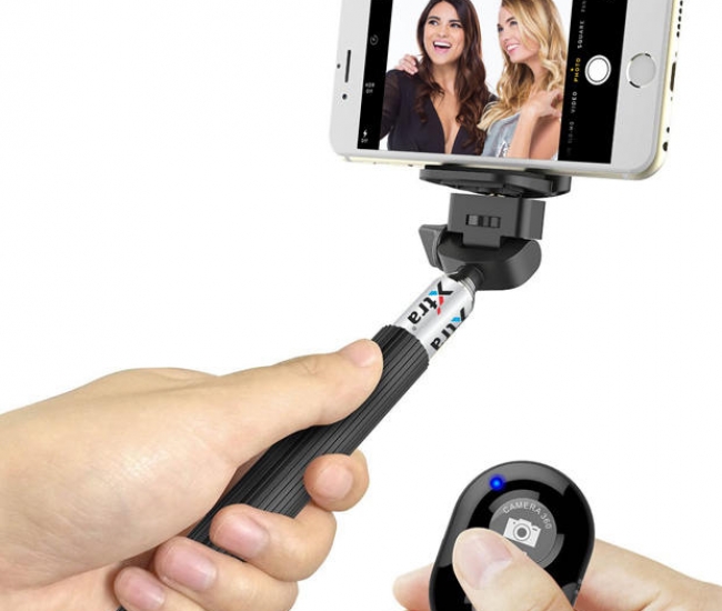 Xtra Click Ace Bluetooth Selfie Stick- Black