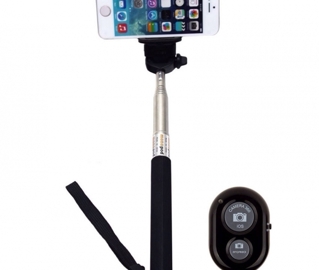 City Shop Selfie Stick With Bluetooth Remote Monopod