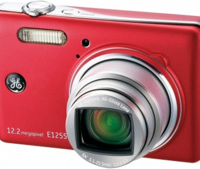 GE Digital E1255W 1 MP 5X OPT SD/SDHC Point & Shoot Camera