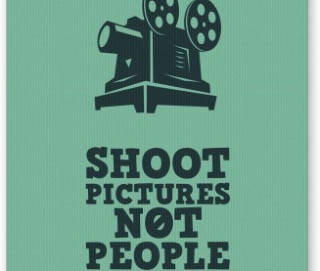 PosterGuy Shoot Pictures Not People Minimalist Illustration Mousepad