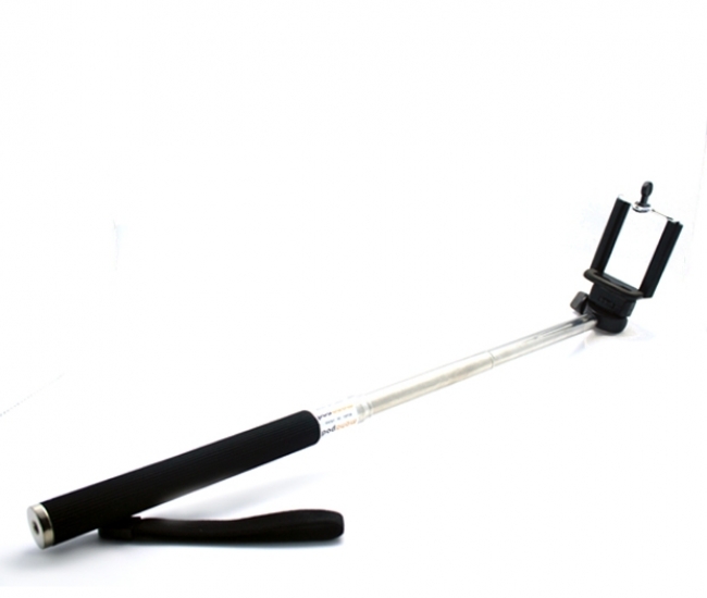 Mobilegear Extendable Monopod For Selfie Lovers With Universal Attachment For Mobiles & Smartphones