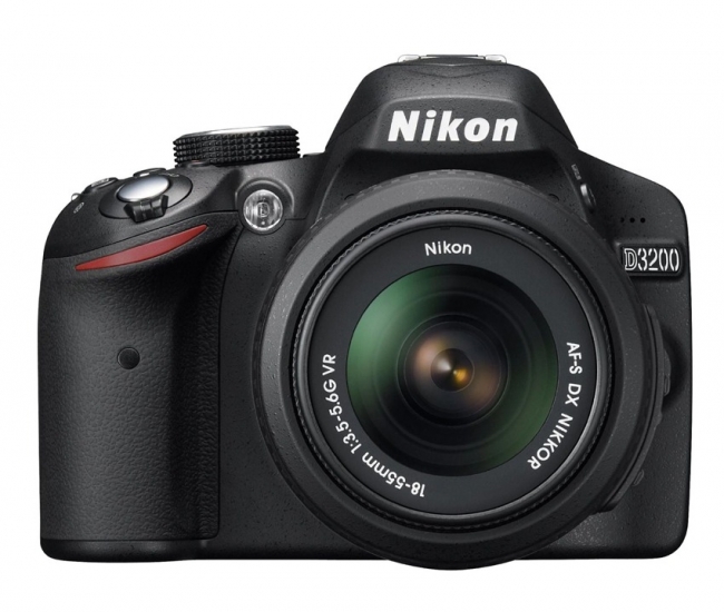 Nikon D3200 (Black) DSLR with  AF-S 18-55mm VR Kit Lens