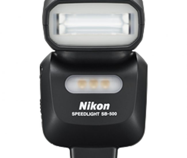 Nikon Speedlight SB-500 Flash